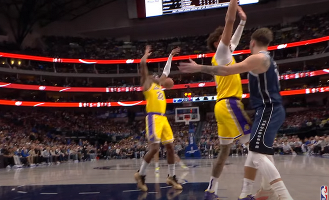 Gražiausias NBA nakties epizodas - efektingas L. Dončičiaus perdavimas (VIDEO)